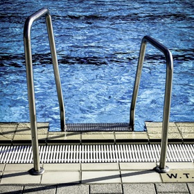 Make sure swimming pool has perfect temperature