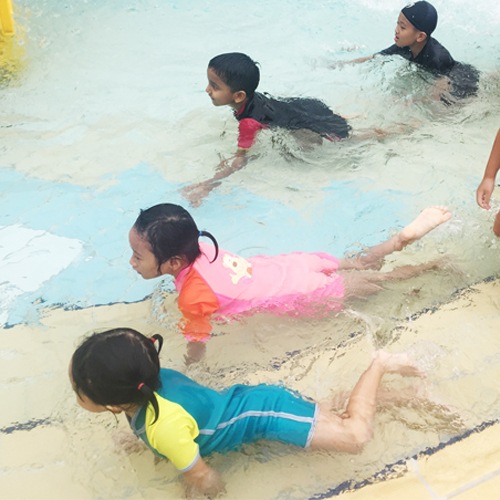 Holiday Intensive Swimming Lesson